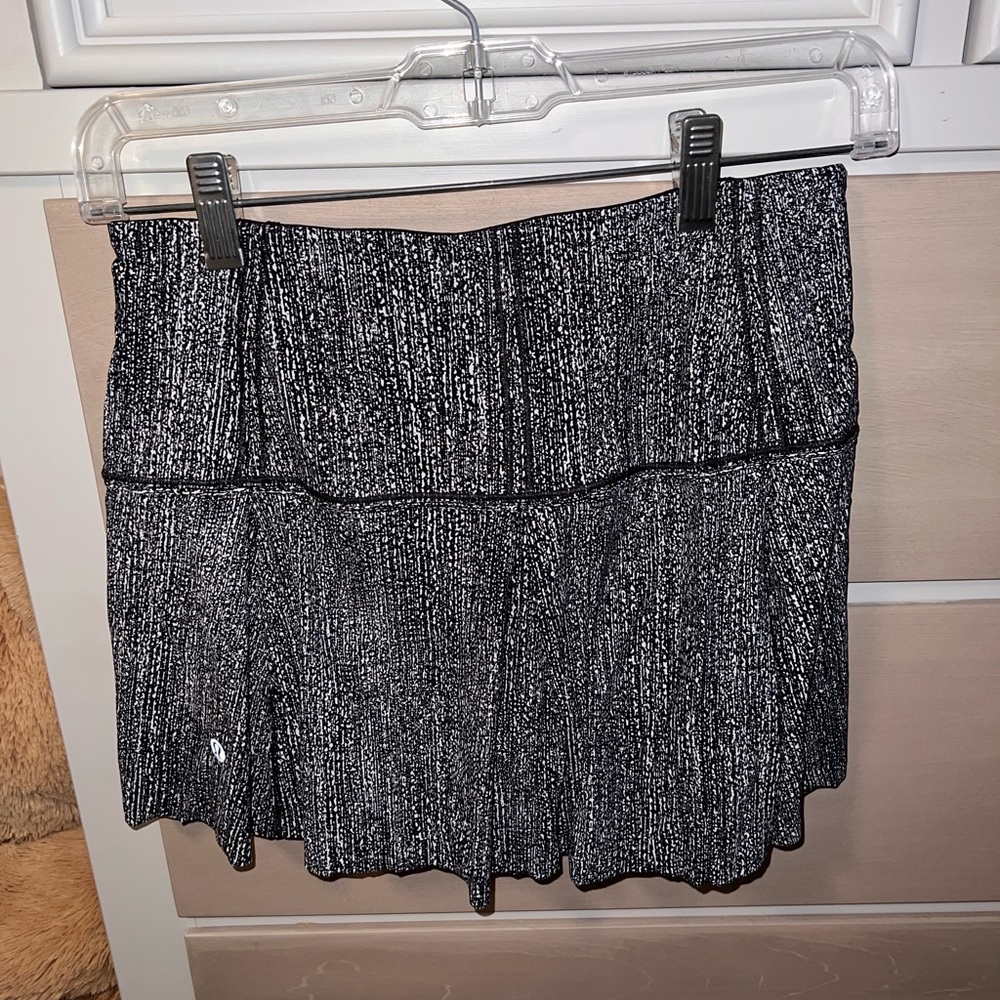 Lululemon tennis skirt